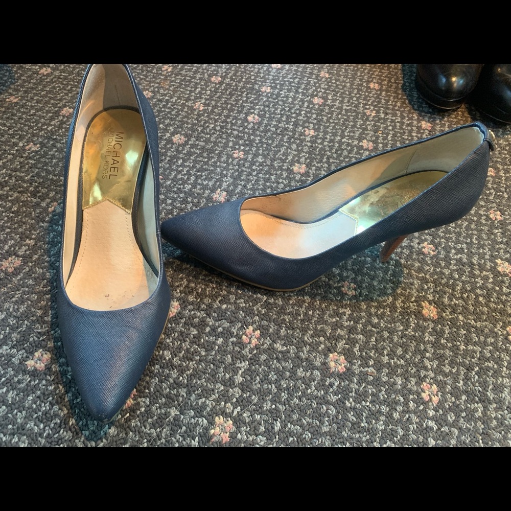Michael Kors Navy Pumps, 7.5